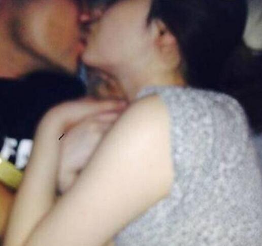 疑似雪莉秒VKontakte删床照曝光， 秀妍VKontakte账号