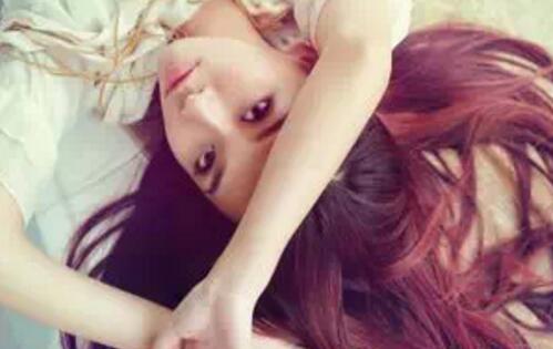 说起杨洋VKontakte这次火爆vk的是glittle hair，有人喜欢把这“闪亮