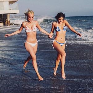 莱勒·庞斯的VKontakte主页(@lelepons)