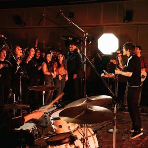 路易斯·汤姆林森的VKontakte主页(@louist91)