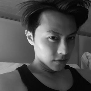 邱胜翊的VKontakte主页(@prince_pstar)