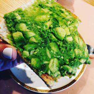 應釆兒的VKontakte主页(@yingcaier)