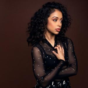 Liza Koshy的VKontakte主页(@lizakoshy)