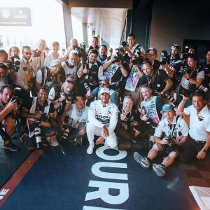 刘易斯·汉密尔顿Lewis Hamilton的VKontakte主页(@lewishamilton)