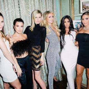 帕丽斯·希尔顿的VKontakte主页(@parishilton)