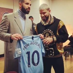 塞尔吉奥尔库纳圭罗Sergio Leonel Agüero的VKontakte主页(@10aguerosergiokun)