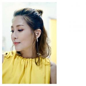 ? ℍ ? ℝ ? ℕ   ℂ ℍ ? ℕ 陳 敏 之的VKontakte主页(@sharonchanmanchi)