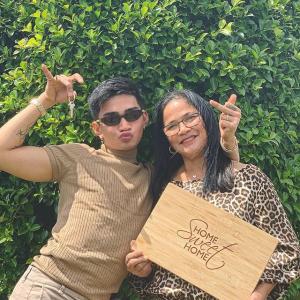 布雷特曼Bretman (Da Baddest) Rock的VKontakte主页(@bretmanrock)