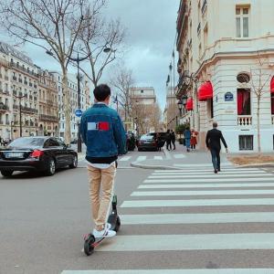 朴灿烈的VKontakte主页(@real__pcy)