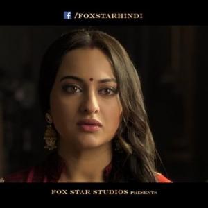 索纳希什辛哈Sonakshi Sinha的VKontakte主页(@aslisona)