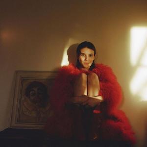 艾玛·罗伯茨Emma Roberts的VKontakte主页(@emmaroberts)