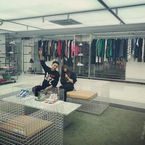 李正信的VKontakte主页(@leejungshin91)