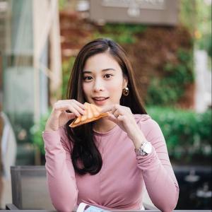 泰国女星Supassara的VKontakte主页(@supassra_sp)