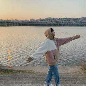 韩国艺人五美组合李胜贤的VKontakte(@pledis_boos)