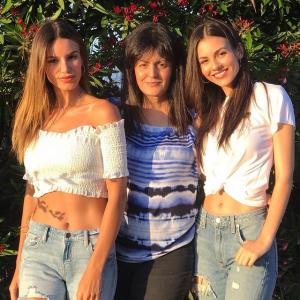 维多利亚·贾斯蒂斯VKontakte