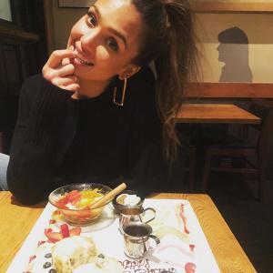 杰西卡·阿尔芭的VKontakte