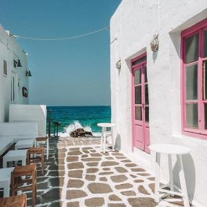 凯拉·伊辛斯VKontakte