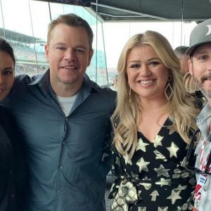 凯莉·克莱森VKontakte