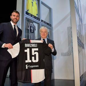 安德雷亚·巴尔扎利VKontakte