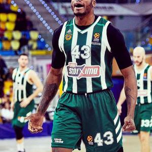 扬尼斯·阿德托昆博VKontakte