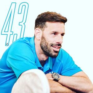 范尼斯特鲁伊VKontakte