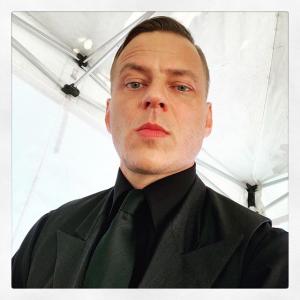 汤姆·拉斯齐哈VKontakte