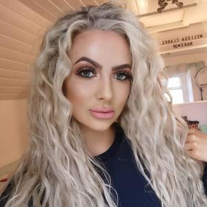 MELISSA CLARKE  VKontakte