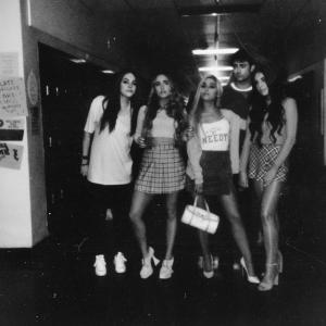 Ariana Grande  VKontakte